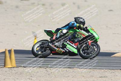 media/Nov-01-2025-CVMA (Sat) [[fc0f7531b8]]/Race 4-500-400-350 Supersport/